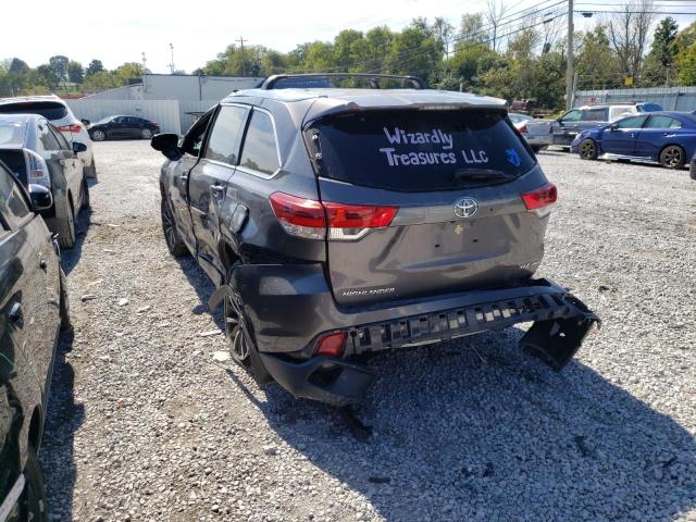 Photo 3 from auction – 2017 TOYOTA HIGHLANDER with VIN 5TDJZRFH4HS431039