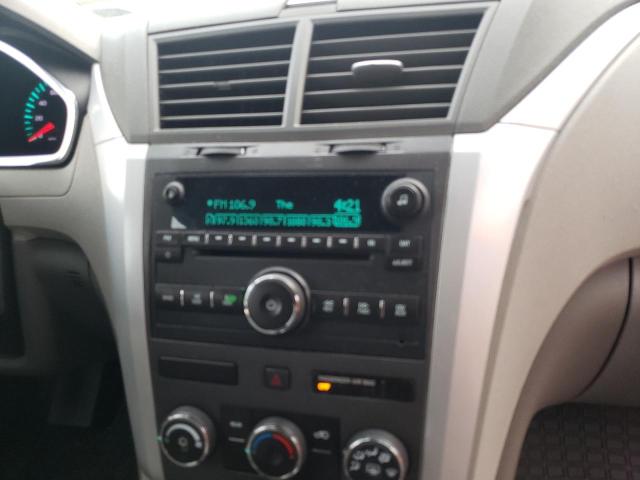 Photo 9 from auction – 2010 CHEVROLET TRAVERSE L with VIN 1GNLVEED8AS115059
