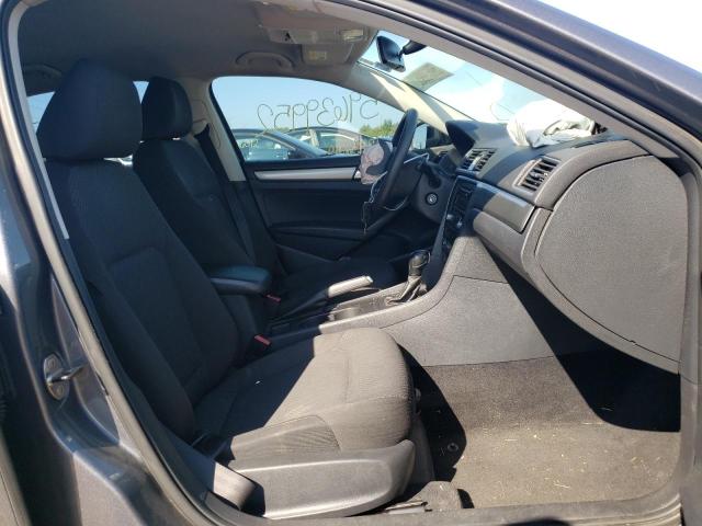 Photo 5 from auction – 2014 VOLKSWAGEN PASSAT S with VIN 1VWAH7A3XEC007894