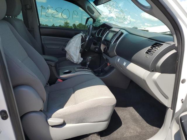 Photo 5 from auction – 2014 TOYOTA TACOMA DOU with VIN 3TMJU4GN6EM166352