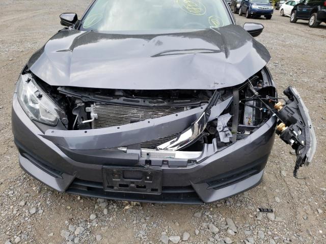 Photo 9 from auction – 2018 HONDA CIVIC EX with VIN 2HGFC2F77JH540218