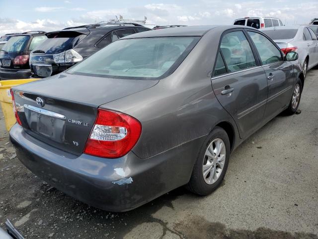 Photo 4 from auction – 2004 TOYOTA CAMRY with VIN 4T1BF30K34U588772