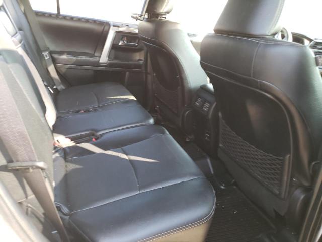 Photo 6 from auction – 2017 TOYOTA 4RUNNER SR with VIN JTEBU5JR9H5426254