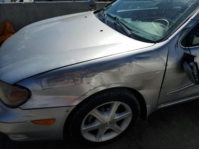 Photo 9 from auction – 2002 INFINITI I35 with VIN JNKDA31A12T021270