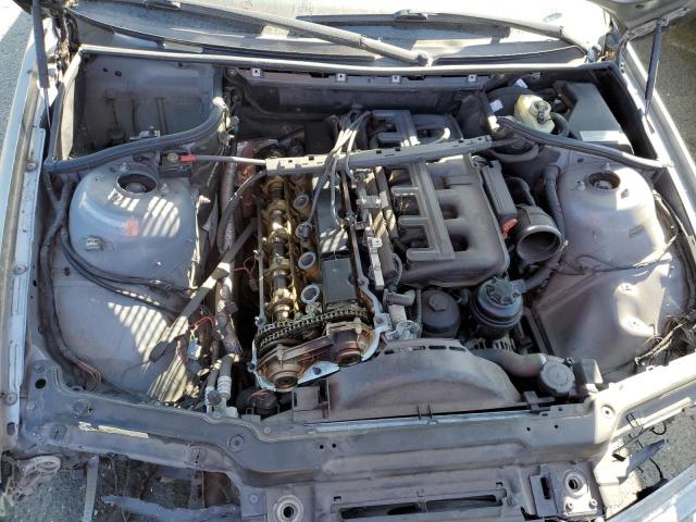 Photo 7 from auction – 2005 BMW 330 I with VIN WBAEV534X5KM40268