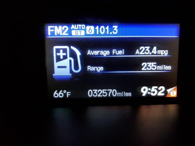 Photo 8 from auction – 2014 HONDA CIVIC LX with VIN 19XFB2F55EE059725