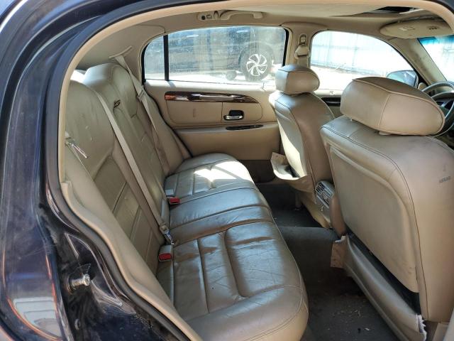 Photo 6 from auction – 2000 LINCOLN TOWN CAR S with VIN 1LNHM82W5YY856829