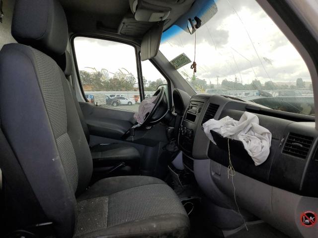 Photo 5 from auction – 2013 MERCEDES-BENZ SPRINTER 2 with VIN WD3PE7CC0D5725762
