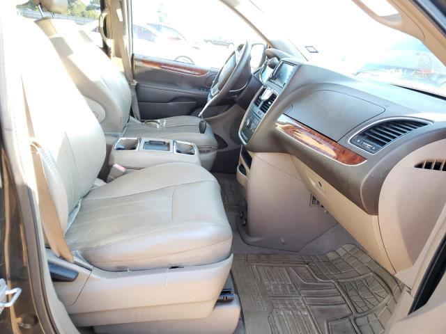Photo 5 from auction – 2012 CHRYSLER TOWN & COU with VIN 2C4RC1BG6CR276188