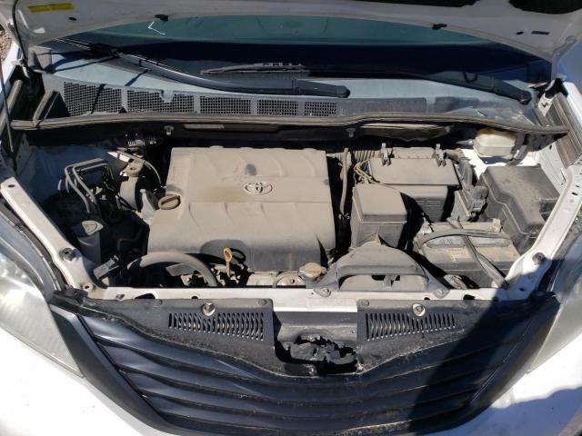 Photo 7 from auction – 2015 TOYOTA SIENNA with VIN 5TDZK3DCXFS572772