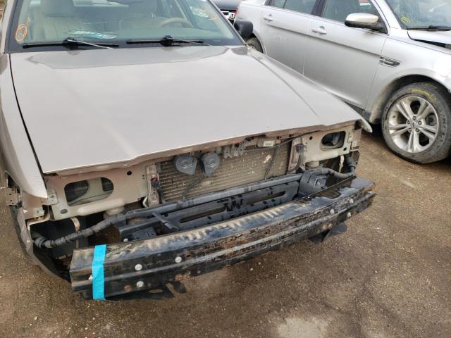 Photo 9 from auction – 2004 FORD CROWN VICT with VIN 2FAHP74W14X118593