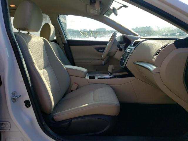 Photo 5 from auction – 2016 NISSAN ALTIMA 2.5 with VIN 1N4AL3AP8GN332201