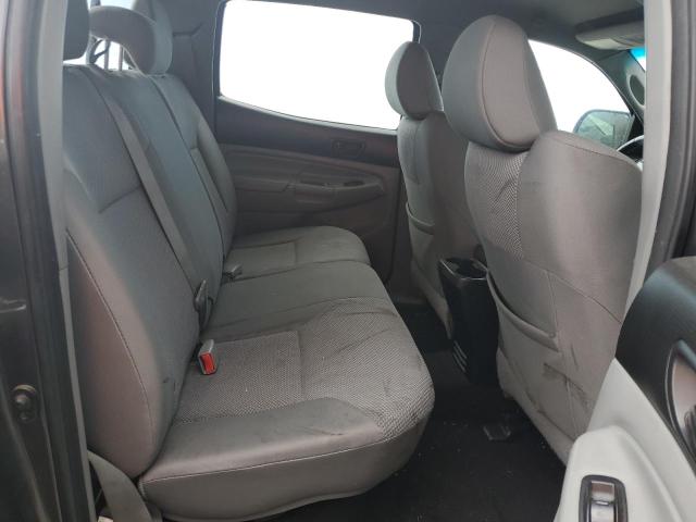 Photo 6 from auction – 2013 TOYOTA TACOMA DOU with VIN 3TMLU4EN2DM115585