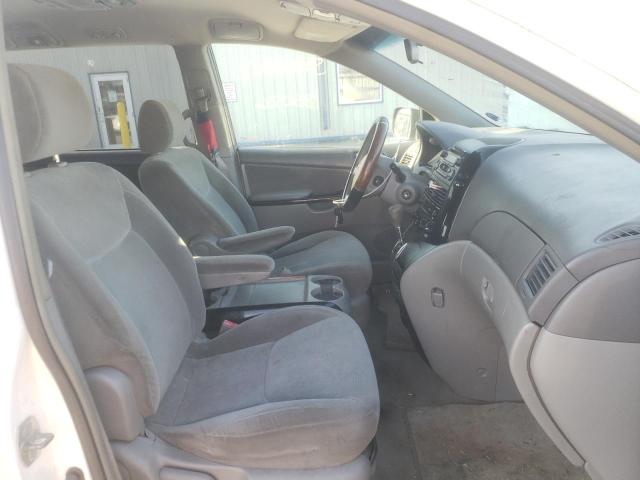 Photo 5 from auction – 2004 TOYOTA SIENNA CE with VIN 5TDZA23C44S121395