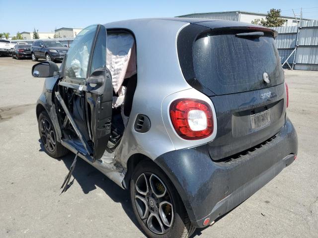 Photo 3 from auction – 2016 SMART FORTWO with VIN WMEFJ5DA9GK071897