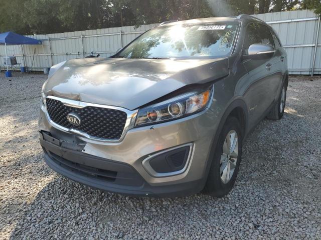 Photo 2 from auction – 2017 KIA SORENTO LX with VIN 5XYPG4A31HG205181