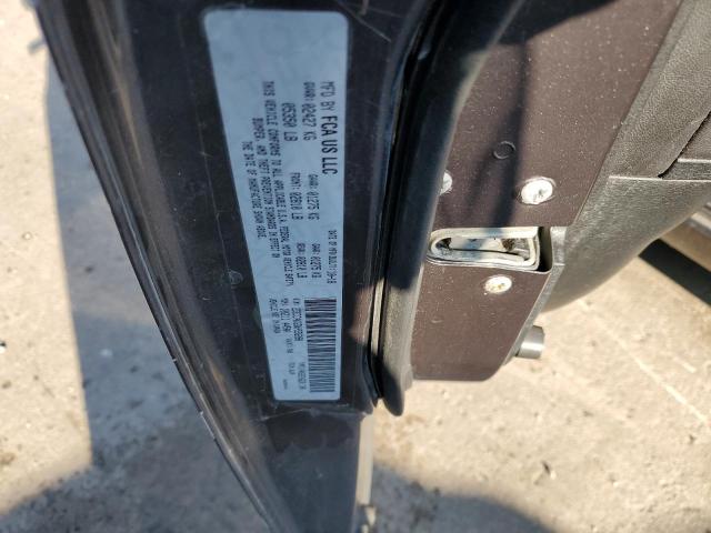 Photo 10 from auction – 2019 CHRYSLER 300 LIMITE with VIN 2C3CCAKG3KH536898