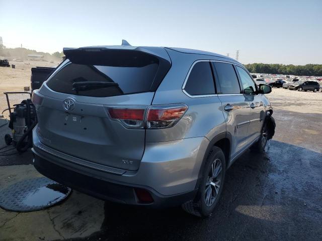 Photo 4 from auction – 2016 TOYOTA HIGHLANDER with VIN 5TDKKRFH7GS154667