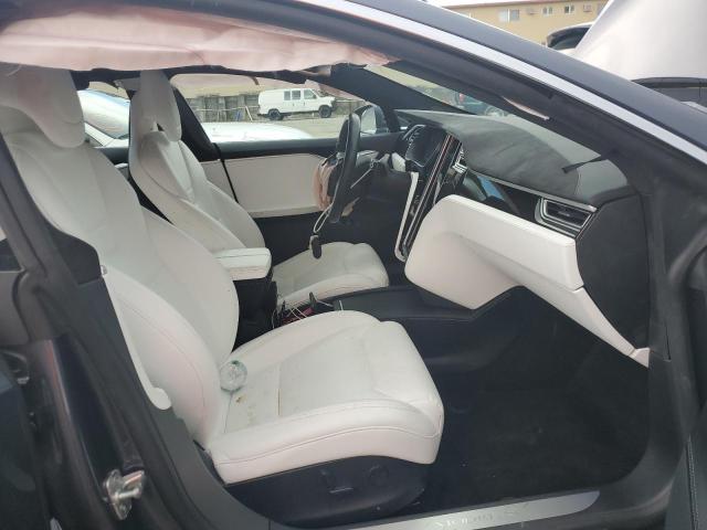 Photo 5 from auction – 2017 TESLA MODEL S with VIN 5YJSA1E14HF191870
