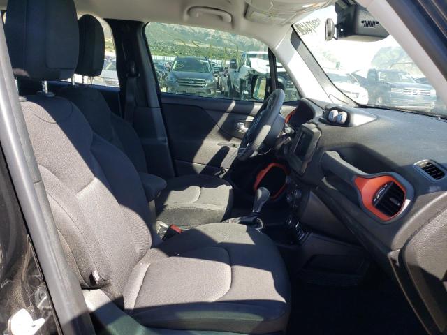 Photo 5 from auction – 2018 JEEP RENEGADE S with VIN ZACCJBAB5JPH59275