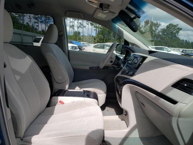 Photo 5 from auction – 2011 TOYOTA SIENNA with VIN 5TDKK3DC5BS097401