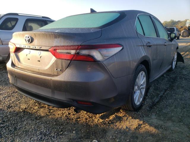 Photo 4 from auction – 2022 TOYOTA CAMRY LE with VIN 4T1C11AK5NU033796