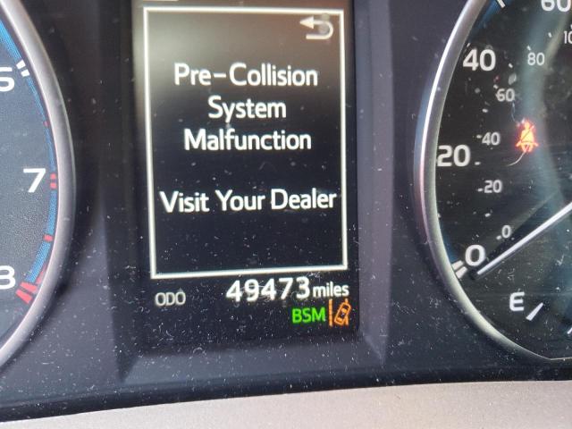 Photo 8 from auction – 2017 TOYOTA RAV4 XLE with VIN 2T3WFREV9HW389486