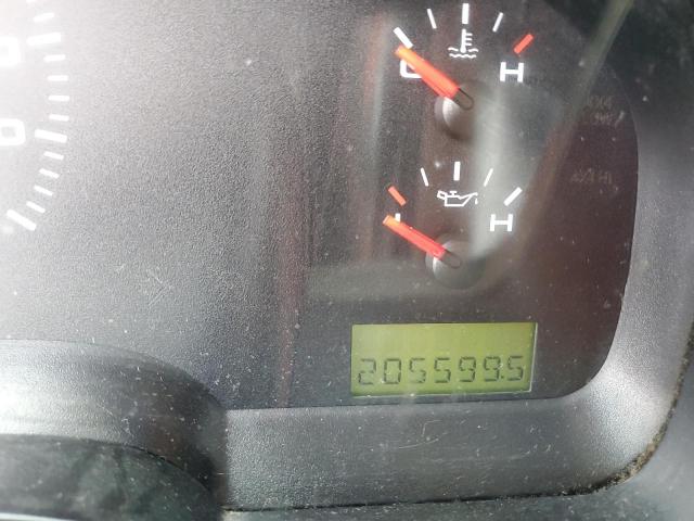 Photo 8 from auction – 2005 FORD F150 with VIN 1FTRX12W25FA95482