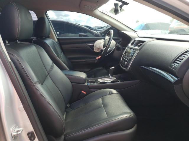 Photo 5 from auction – 2017 NISSAN ALTIMA 2.5 with VIN 1N4AL3AP5HC177846