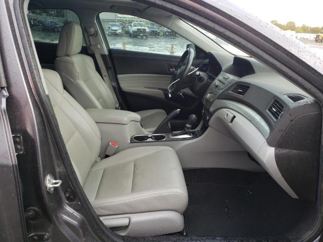 Photo 5 from auction – 2017 ACURA ILX BASE W with VIN 19UDE2F32HA008141