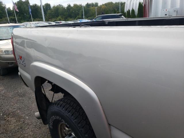 Photo 9 from auction – 2006 CHEVROLET SILVERADO with VIN 1GCHK29U96E236446
