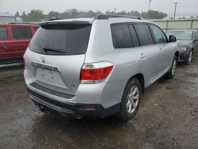 Photo 4 from auction – 2012 TOYOTA HIGHLANDER with VIN 5TDBK3EH7CS153933