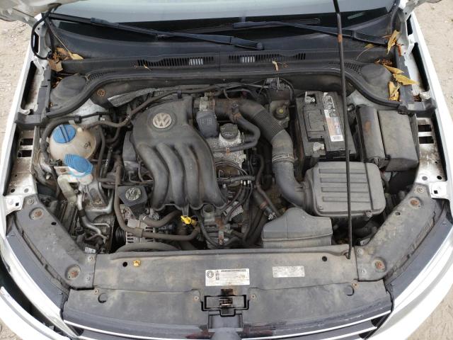 Photo 7 from auction – 2015 VOLKSWAGEN JETTA BASE with VIN 3VW2K7AJ5FM312076