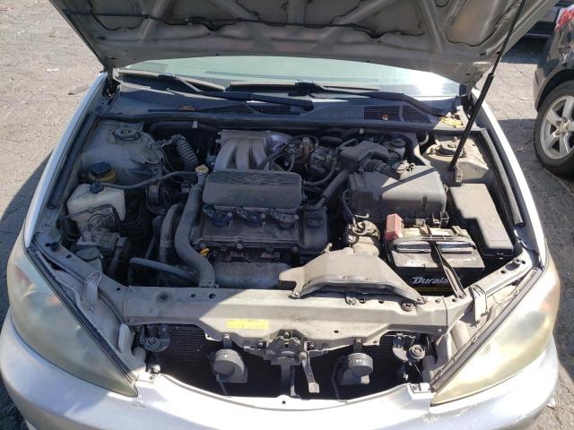 Photo 7 from auction – 2002 TOYOTA CAMRY LE with VIN 4T1BF30K62U016351