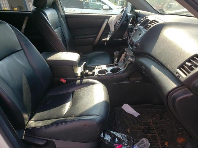 Photo 5 from auction – 2013 TOYOTA HIGHLANDER with VIN 5TDBK3EH7DS182835