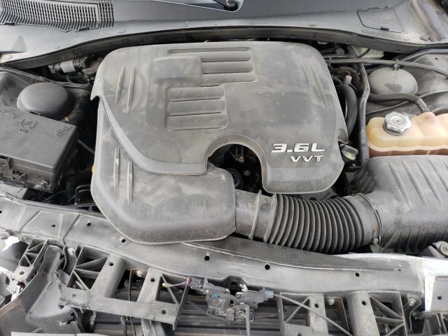 Photo 7 from auction – 2019 CHRYSLER 300 S with VIN 2C3CCABG1KH637728