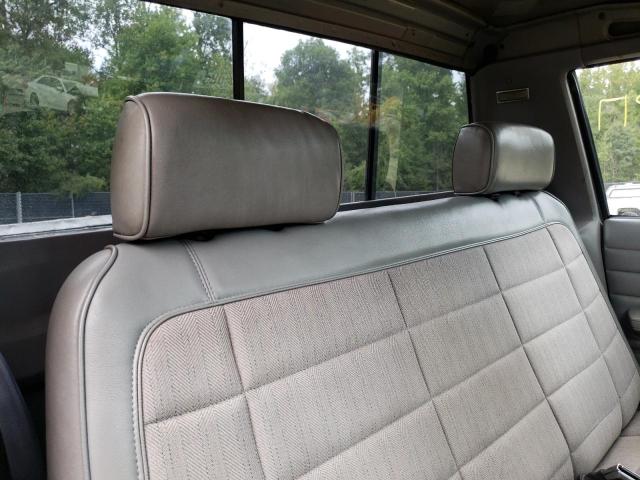 Photo 6 from auction – 1991 JEEP COMANCHE with VIN 1J7FT26S7ML537245