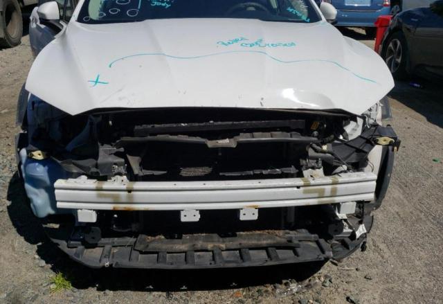 Photo 9 from auction – 2016 FORD FUSION S with VIN 3FA6P0G77GR296840