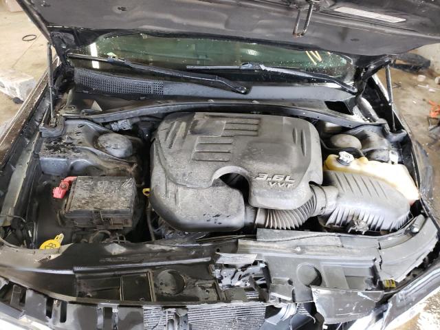 Photo 7 from auction – 2013 CHRYSLER 300C with VIN 2C3CCAKG4DH711792