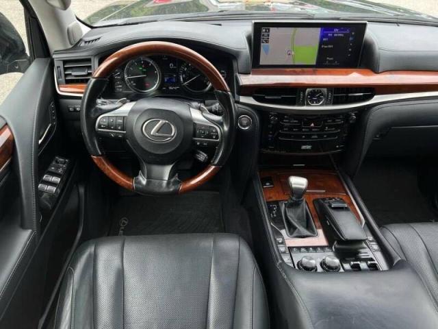 Photo 8 from auction – 2017 LEXUS LX 570 with VIN JTJHY7AX0H4243258