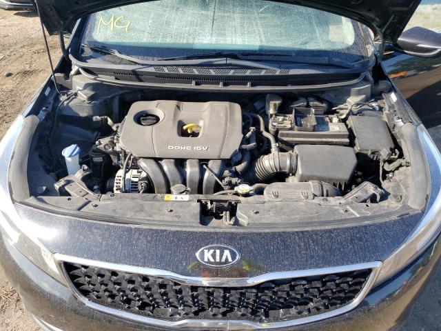 Photo 7 from auction – 2017 KIA FORTE LX with VIN 3KPFL4A72HE098892