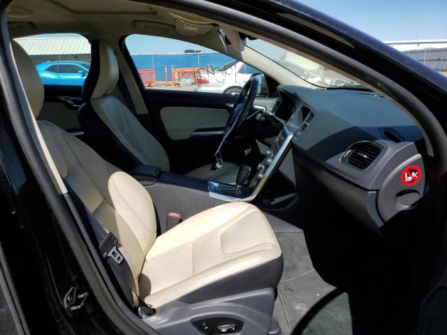Photo 5 from auction – 2011 VOLVO S60 T6 with VIN YV1902FH3B2013973