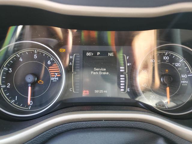 Photo 8 from auction – 2018 JEEP CHEROKEE L with VIN 1C4PJLCBXJD556675