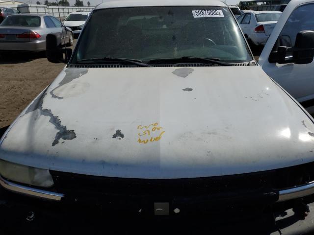 Photo 7 from auction – 2002 CHEVROLET SILVERADO with VIN 2GCEC19T521253337