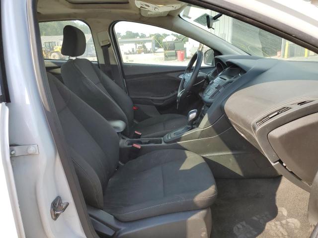 Photo 5 from auction – 2016 FORD FOCUS SE with VIN 1FADP3F28GL338753
