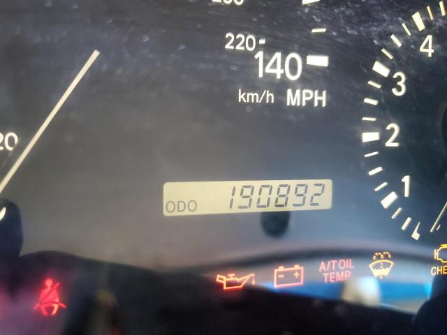 Photo 8 from auction – 2002 LEXUS RX 300 with VIN JTJGF10U420138985