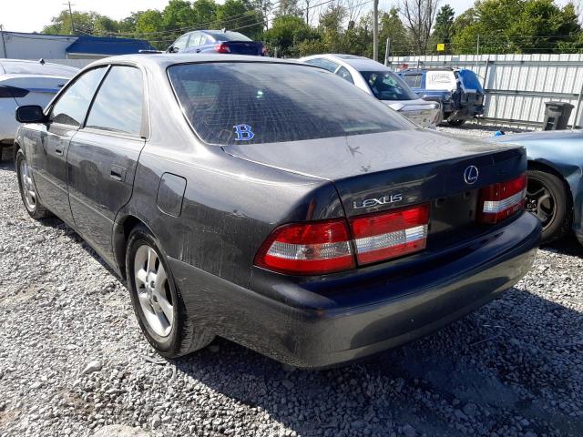 Photo 3 from auction – 2001 LEXUS ES 300 with VIN JT8BF28G015107654