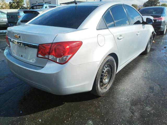 Photo 4 from auction – 2012 CHEVROLET CRUZE LS with VIN 1G1PC5SH7C7405279