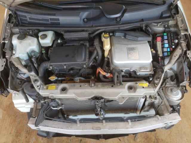 Photo 7 from auction – 2005 TOYOTA PRIUS with VIN JTDKB20U453023417