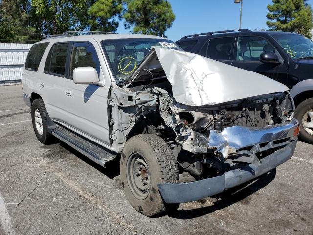 TOYOTA 4RUNNER SR 1998 with VIN JT3GN86R9W0088399 - Photo from auction